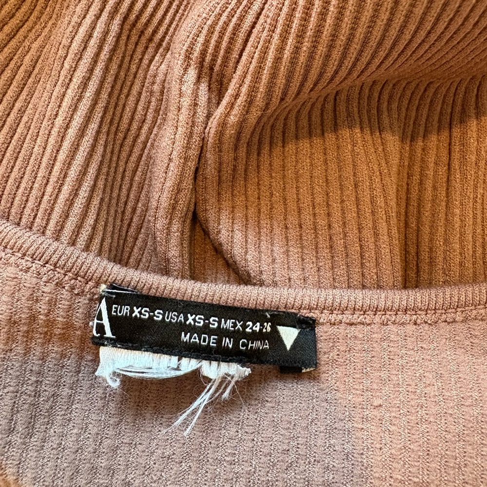 Zara Tan Ribbed Matching Workout set - Picture 8 of 9